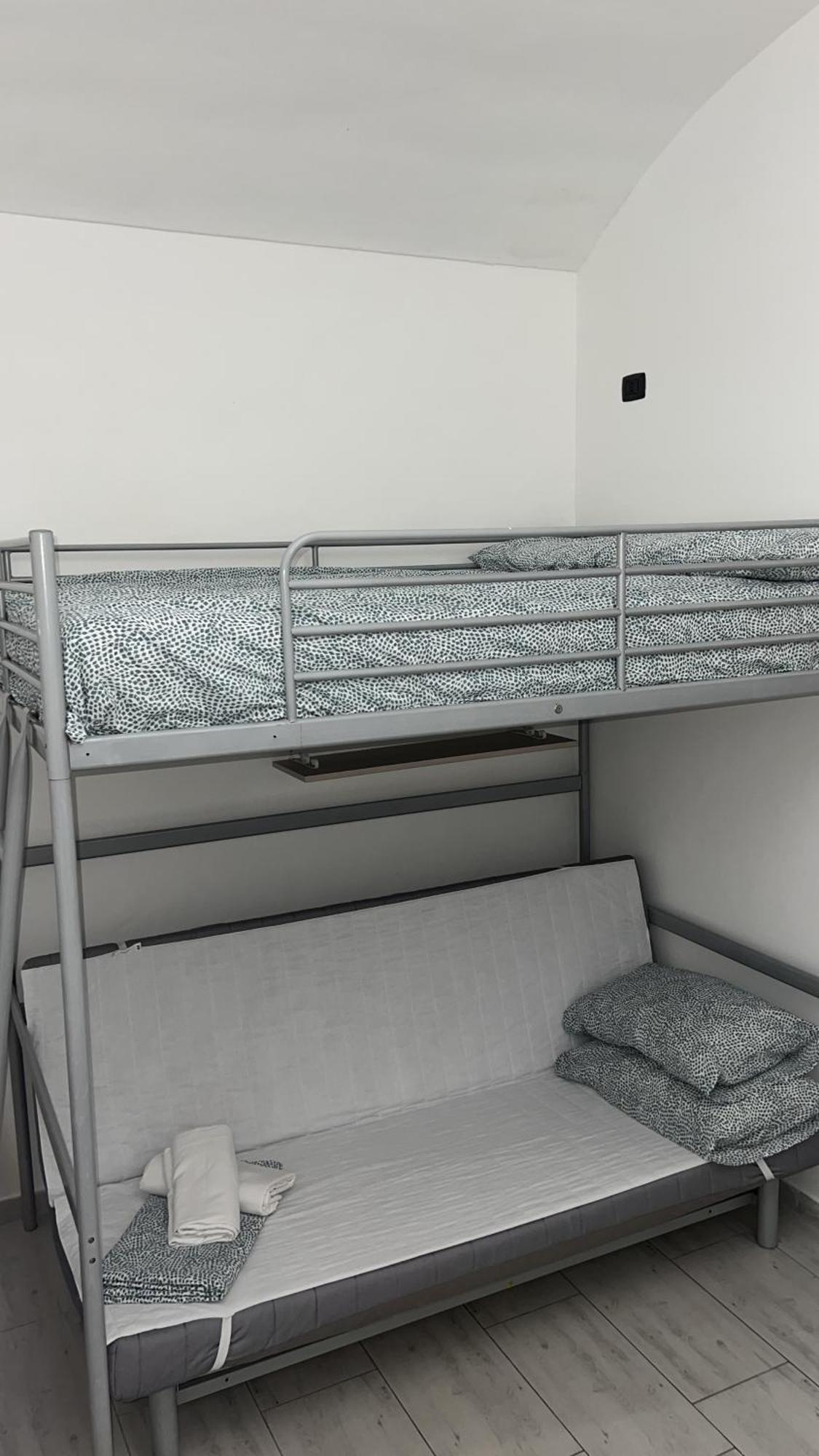 都灵Bed2Go Brescia公寓 外观 照片
